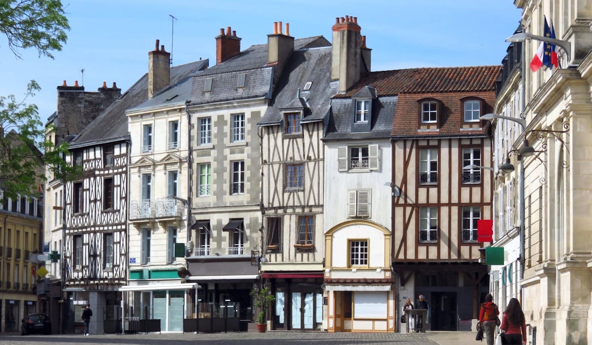 Le programme “Action cœur de ville” a pour but la redynamisation des centres-villes, notamment par la création de commerces.