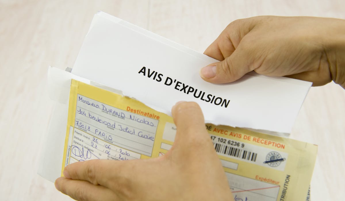 Avis d'expulsion pour squatteurs