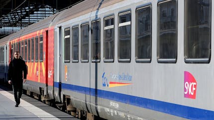 Grève SNCF : comment vous faire rembourser votre billet ?