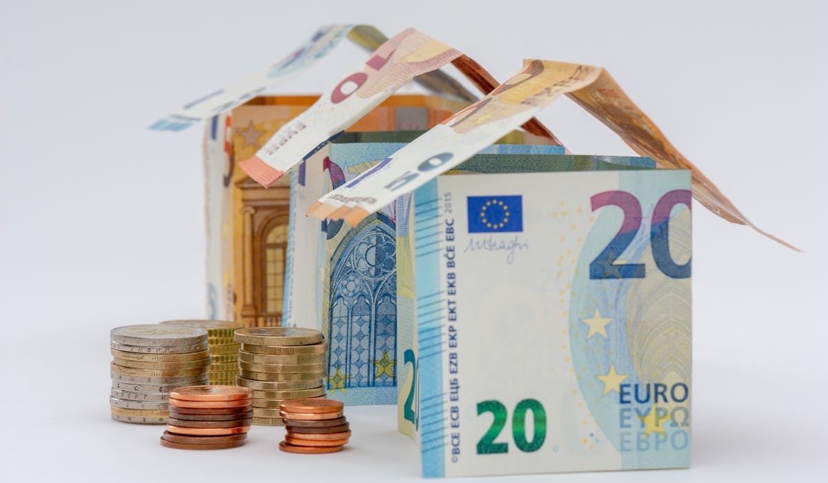 Augmentation De La Taxe Fonciere Dossier Familial Dossier