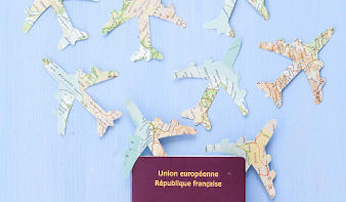 Se Faire Delivrer Une Carte D Identite Ou Un Passeport En
