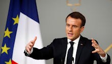 Retraites : Emmanuel Macron va s’affilier au régime universel