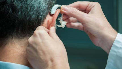 Santé : que valent les prothèses auditives 100 % remboursées ?