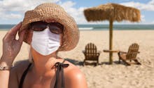 Coronavirus : 4 conseils pour supporter le masque par forte chaleur