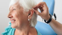 Aides auditives : retrouvez une bonne ouïe au juste prix