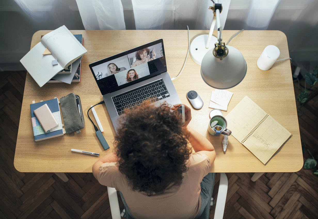 La Pratique Du Teletravail Va T Elle Redevenir Massive Dossier Familial