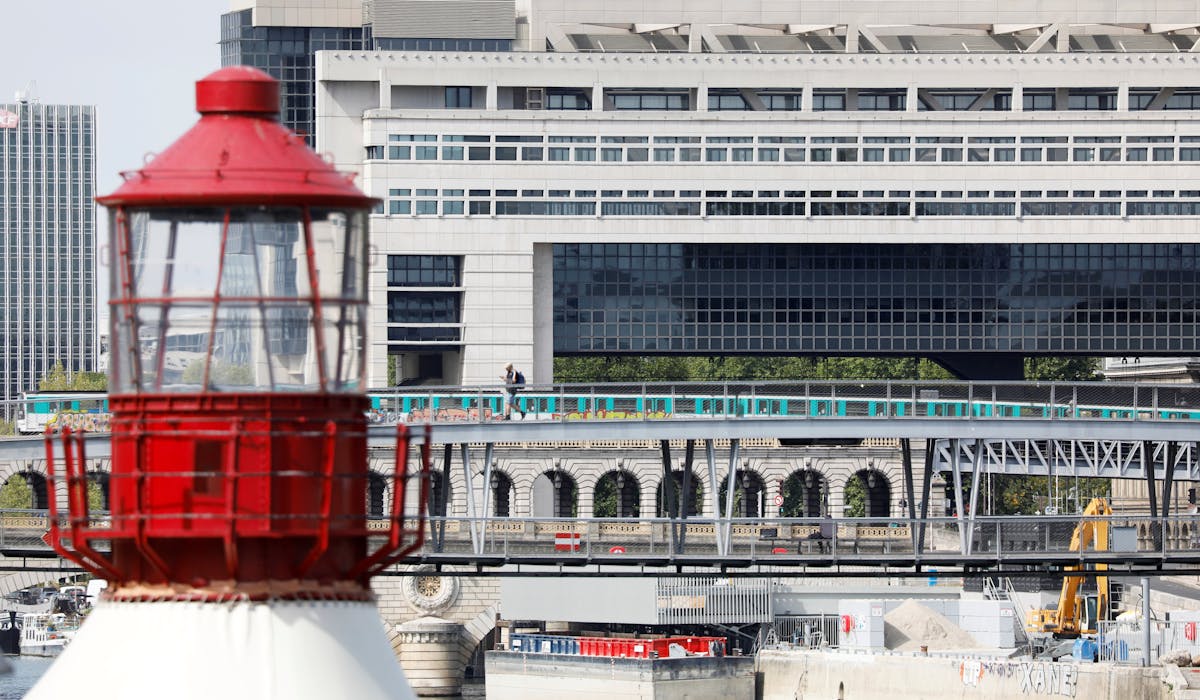 Ministère de l'Economie, des finances et de la relance, Bercy, métro, Paris
