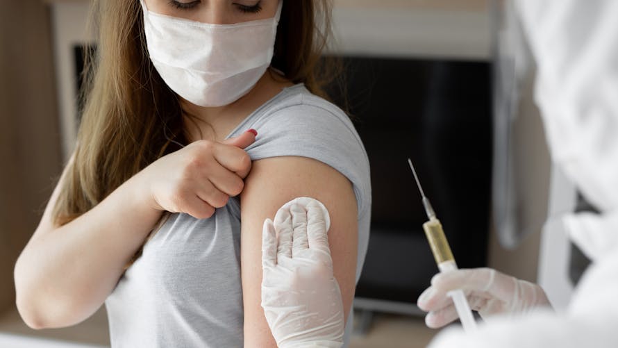 Covid-19 : vous pouvez télécharger votre attestation de vaccination certifiée