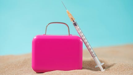Covid-19 : comment concilier vacances d'été et vaccination ? 