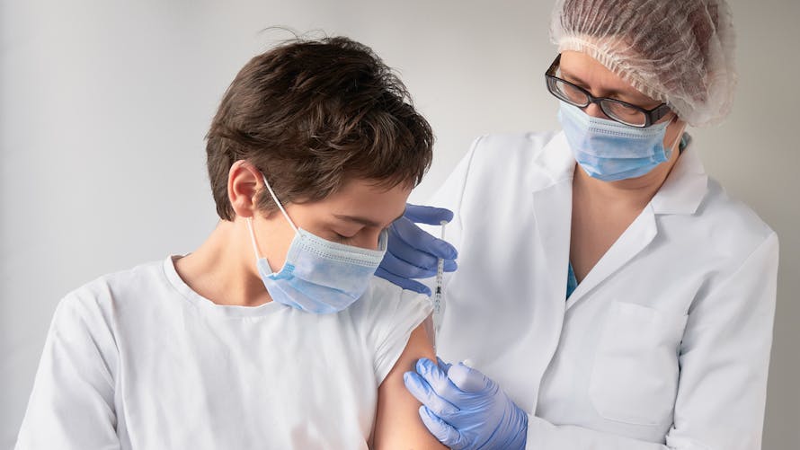 Vaccination des adolescents : voici l’autorisation parentale à remplir