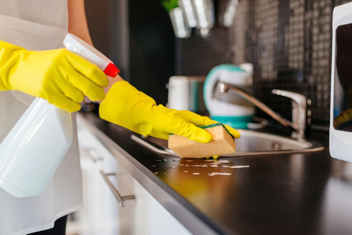 7 produits ménagers toxiques de la maison qu'il faudrait éliminer !