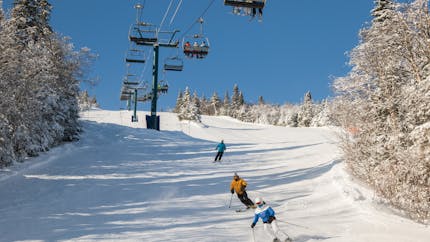 Masque, passe sanitaire… Le protocole sanitaire dans les stations de ski