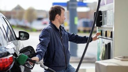 Essence, diesel... Qu’est-ce qui fait grimper les prix des carburants ?