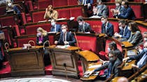 Passe vaccinal : les fraudeurs qui se font vacciner pourront échapper à une amende