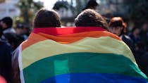 Thérapies de conversion homophobes : la proposition de loi créant un délit adoptée
