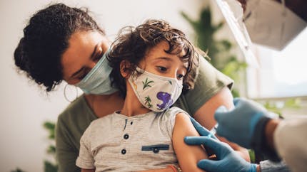 Vaccination des enfants contre le Covid-19 : la nouvelle autorisation parentale à télécharger