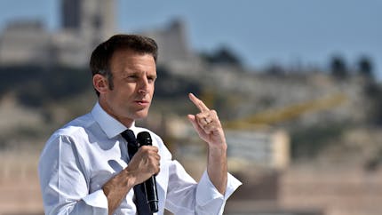Emmanuel Macron ne prévoit pas d’augmenter l’Aspa en cas de réélection