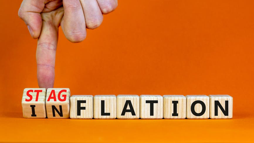 Cubes, inflation, stagflation, doigts