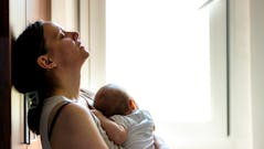 Dépression post-partum : un entretien postnatal précoce est désormais obligatoire