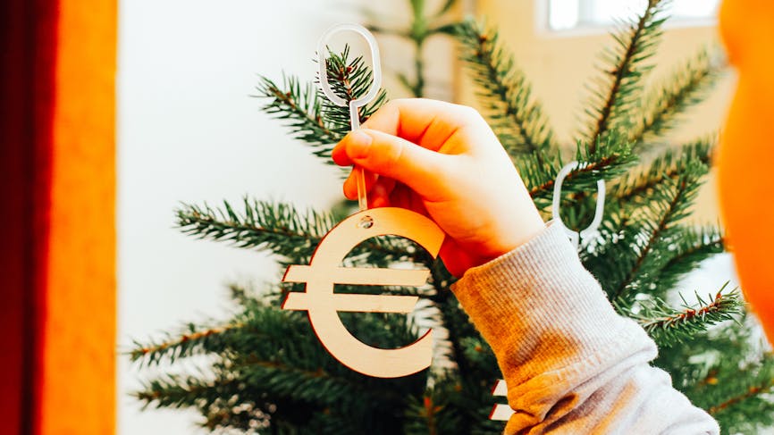 Prime de Noël 2022 : deux syndicats appellent à revaloriser l'aide de Prime de Noël 2022 : deux syndicats appellent à revaloriser l'aide de