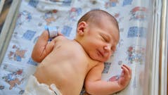 Grossesse : bientôt un dépistage systématique de la drépanocytose à la naissance ?