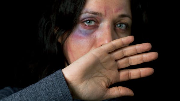 Lutte contre les violences faites aux femmes : les mesures du plan sur l’égalité femmes-hommes