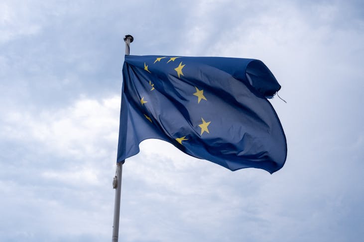 Votre mairie va-t-elle devoir hisser le drapeau européen ?