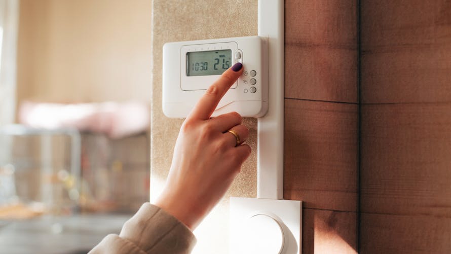 Sobriété énergétique : un nouveau coup de pouce de l’État pour s’équiper de thermostat connecté