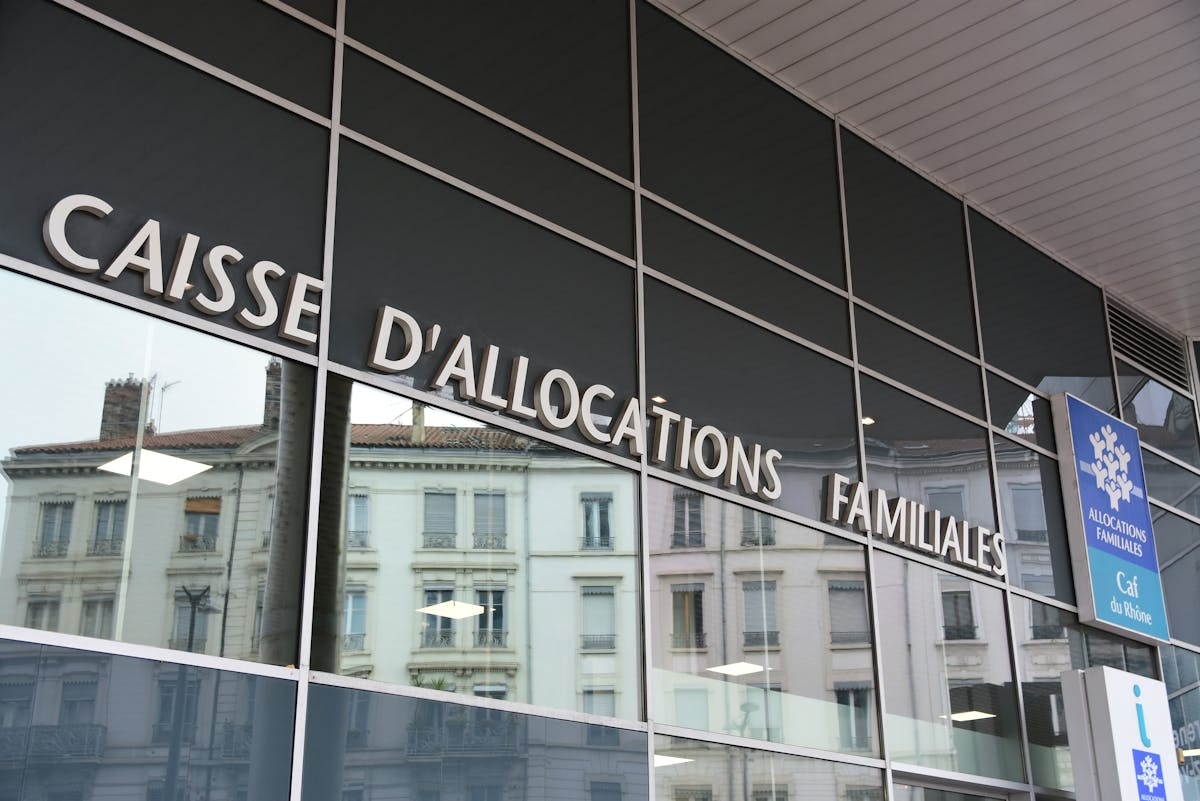 RSA, prime d’activité… Comment déclarer vos revenus à la CAF avec le nouveau montant social net