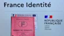 Comment dématérialiser son permis de conduire grâce à l’application France identité ?