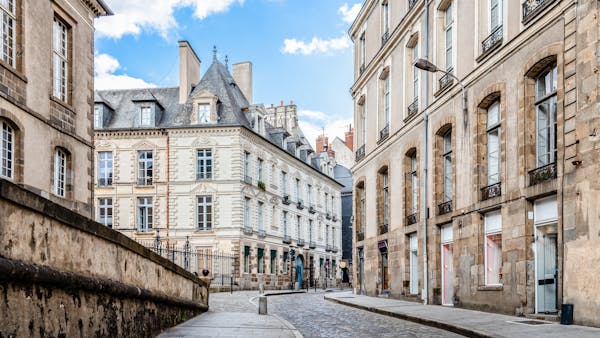 Logement : les 10 villes françaises dans lesquelles il est le plus difficile de trouver une location