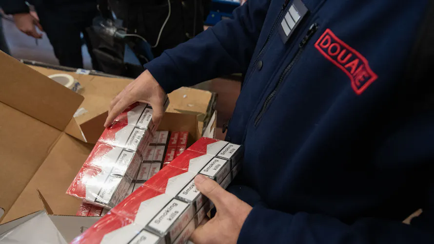 Fin de la limite d'importation de cigarettes au sein de l'UE : attention aux contrles douaniers renforcs | Merci pour l'info Fin de la limite d'importation de cigarettes au sein de l'UE : attention aux contrles douaniers renforcs | Merci pour l'info