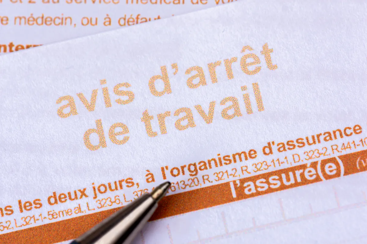 Arrêt maladie : pourquoi des milliers d’assurés sont privés de leurs