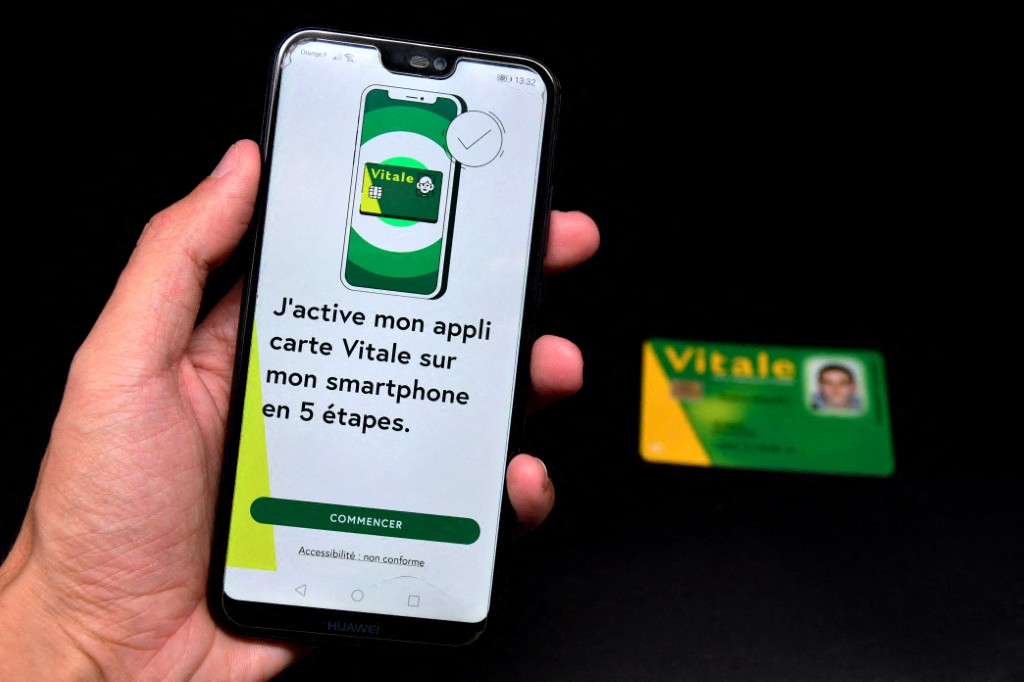 Carte Vitale : comment l'installer sur votre smartphone ?