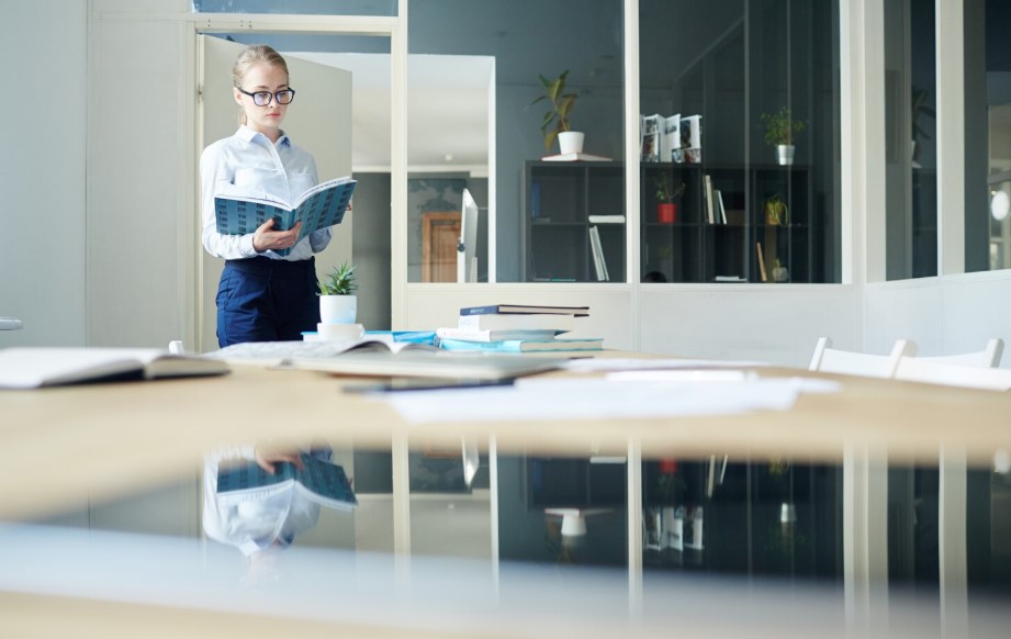 Pourquoi les frais de notaire sont-ils si élevés ? Explications claires et astuces pour les réduire