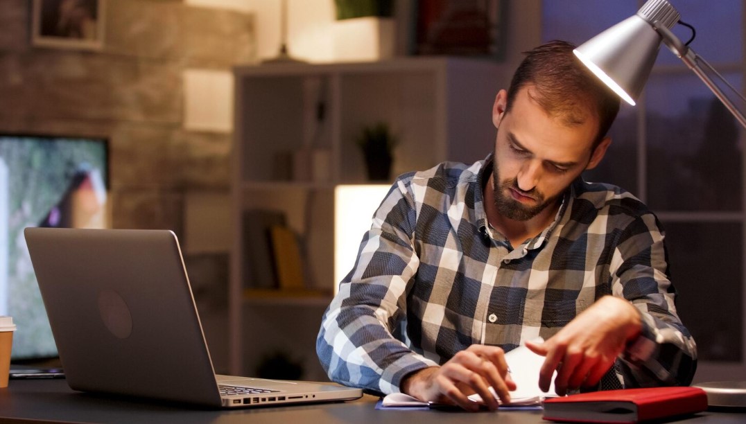 Emprunter avec un remboursement de 300 € par mois : guide complet pour calculer votre emprunt